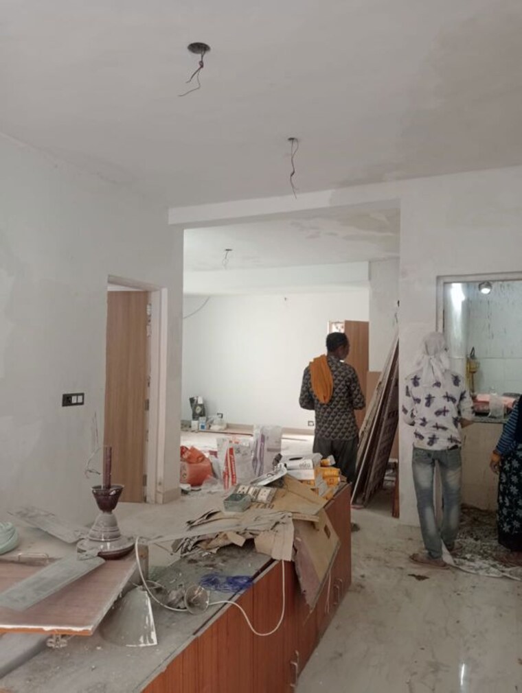 Living Room, arun-vihar-sector-37 3 Bedroom 2000 Sq.Ft. Apartment In Sector 37 Noida 10009775