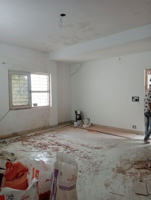 Bedroom in 3 BHK Apartment at Arun Vihar Sector 37, Sector 37 – for Rent