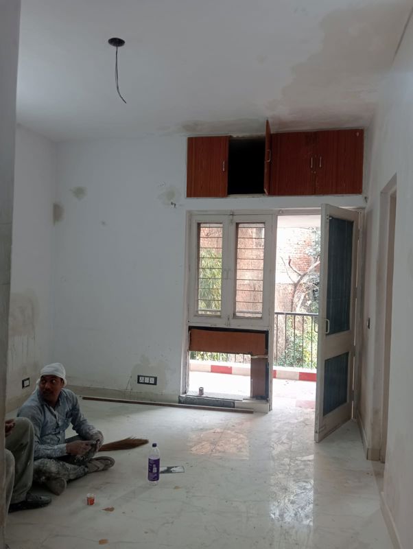 3 BHK + Pooja Room Apartment For Rent in Arun Vihar Sector 37