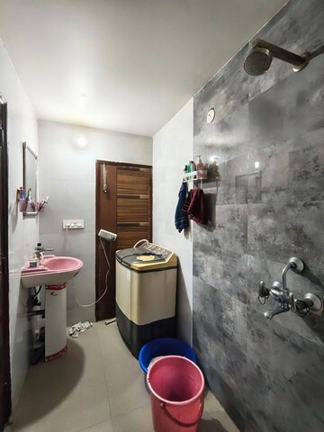 Team Area in 1.5 BHK Builder Floor at Sector 55 – for Rent