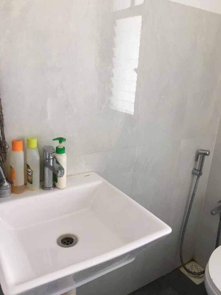 Bathroom, navrangpura Commercial Office Space 945 Sq.Ft. In Navrangpura Ahmedabad 10009787