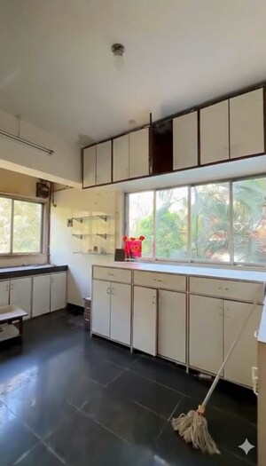 Kitchen in 6 BHK Villa at Chembur – for Sale
