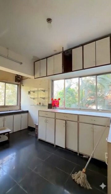 Kitchen in 6 BHK Villa at Chembur – for Sale