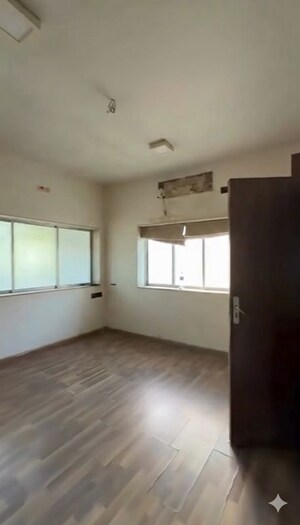 Bedroom in 6 BHK Villa at Chembur – for Sale