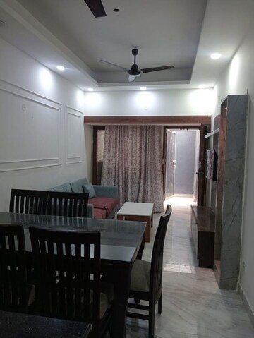 Living Room in 2 BHK Apartment at Arun Vihar Sector 37, Sector 37 – for Rent
