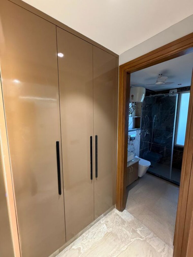 Room, suncity 4 Bedroom 3060 Sq.Ft. Apartment In Suncity Gurgaon 10009799