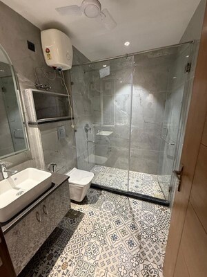 Bathroom in 4 BHK Apartment at Suncity – for Rent