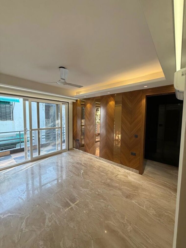 Room, suncity 4 Bedroom 3060 Sq.Ft. Apartment In Suncity Gurgaon 10009799