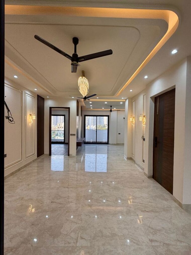 Room, sector 70 3 Bedroom 204 Sq.Yd. Builder Floor In Sector 70 Gurgaon 10009829