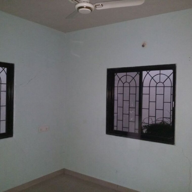 Room, talegaon dabhade 2 Bedroom 900 Sq.Ft. Independent House In Talegaon Dabhade Pune 10009831