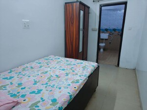 Room in  Pg at Sector 40 – for Rent