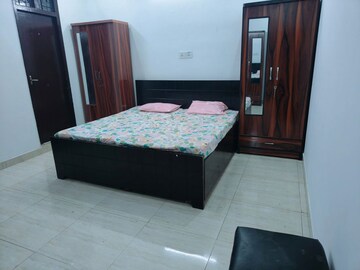 Room in  Pg at Sector 40 – for Rent