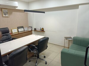  Office Space For Rent in Marutinandan Entice, Ambli