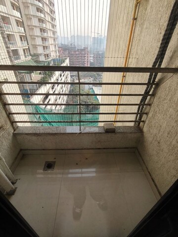 Staircase in 3 BHK Apartment at Sunteck City Avenue 1, Goregaon West – for Rent