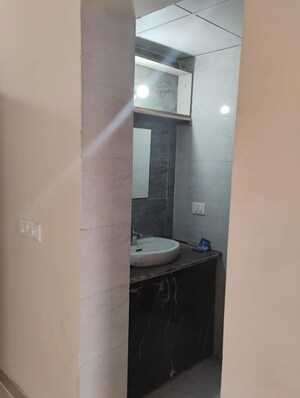 1 BHK Apartment For Rent in Amrapali Dream Valley, Tech Zone 4 Greater Noida