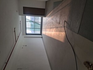  Office Space For Rent in Vesu