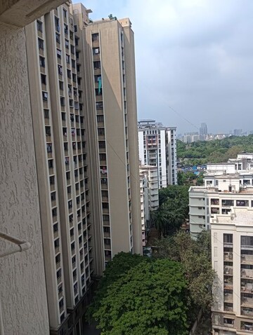 1 BHK Apartment – Exterior View View at Lalani Valentine Apartment 1 Wing D, Malad East - for Rent