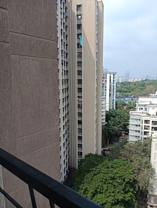 1 BHK + Pooja Room 405 Sq.Ft. Apartment in Lalani Valentine Apartment 1 Wing D
