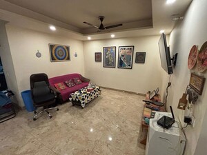 2 BHK Builder Floor For Rent in SS Hibiscus, Sector 50