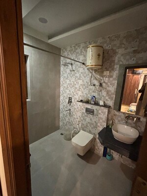 Living Room in 2 BHK Builder Floor at SS Hibiscus, Sector 50 – for Rent