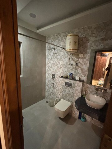 Living Room in 2 BHK Builder Floor at SS Hibiscus, Sector 50 – for Rent