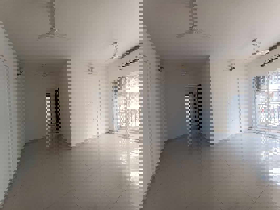 3 BHK + Pooja Room 1170 Sq.Ft. Apartment in Godrej Central