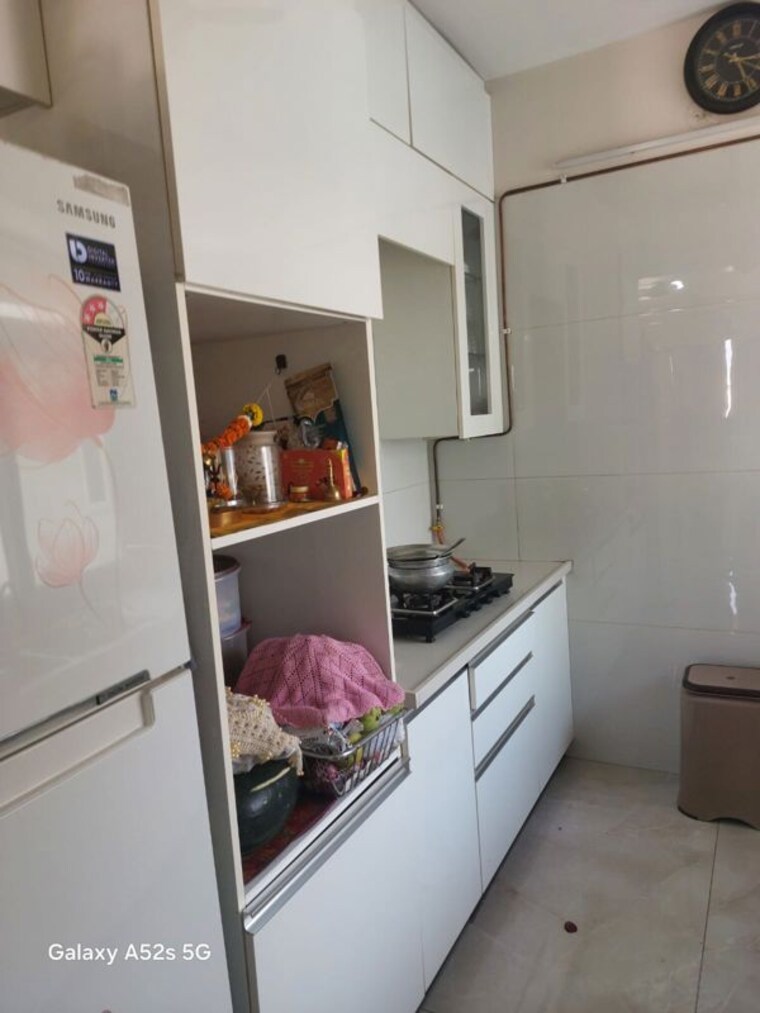 Kitchen, concrete-sai-samast 2 Bedroom 942 Sq.Ft. Apartment In Chembur Mumbai 10009894