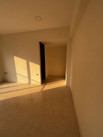 Room in 3 BHK Apartment at Ekta Tripolis, Goregaon West – for Rent