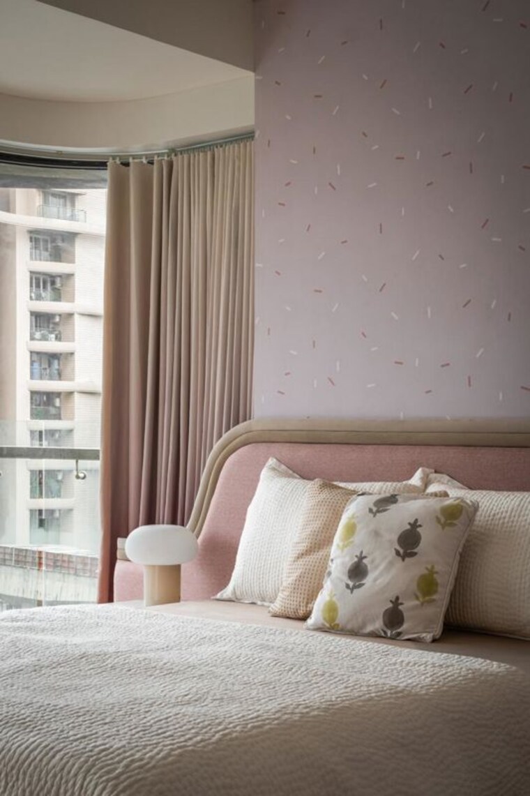 Living Room, dlh-legacy 3 Bedroom 1318 Sq.Ft. Apartment In Juhu Mumbai 9887130