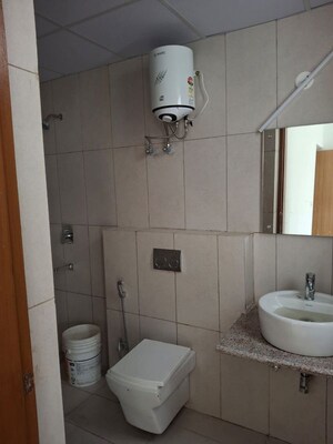 Bathroom in 4 BHK Apartment at SS Linden, Sector 84 – for Sale