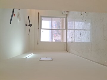 Room in 3.5 BHK Apartment at VVIP Mangal, Raj Nagar Extension – for Sale