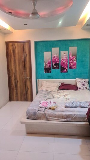 Bedroom in 2 BHK Apartment at Group Seven Rushi Heights, Goregaon East – for Rent