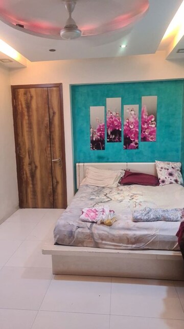 Bedroom in 2 BHK Apartment at Group Seven Rushi Heights, Goregaon East – for Rent