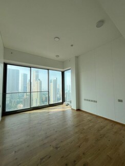 4 BHK + Pooja Room,Servant Room Apartment For Rent in Rustomjee Crown