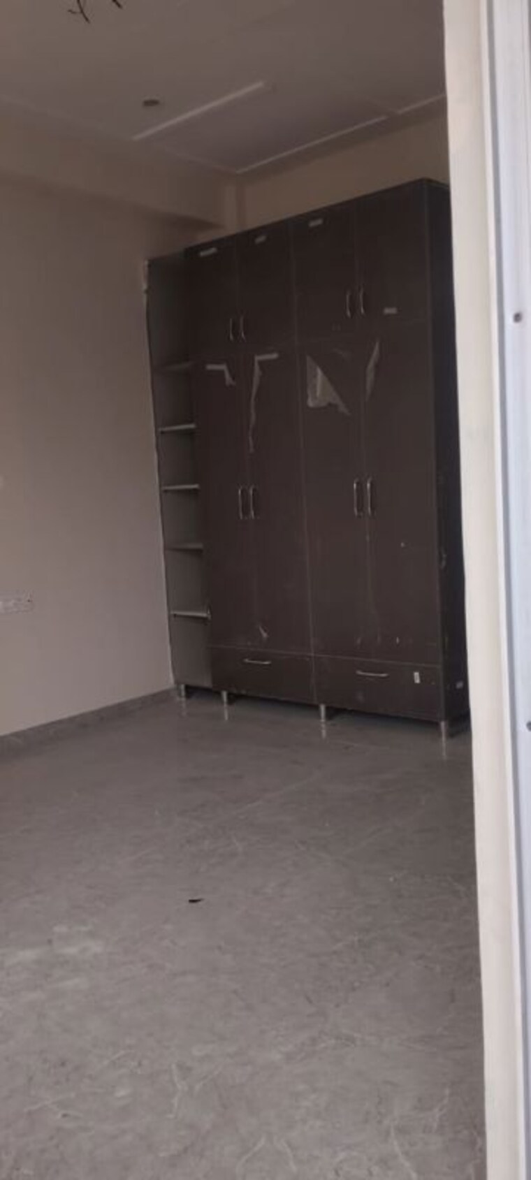 Room, sector 23 2 Bedroom 260 Sq.Yd. Builder Floor In Sector 23 Gurgaon 10010045