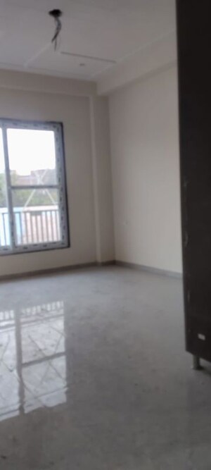 2 BHK Builder Floor For Rent in Sector 23