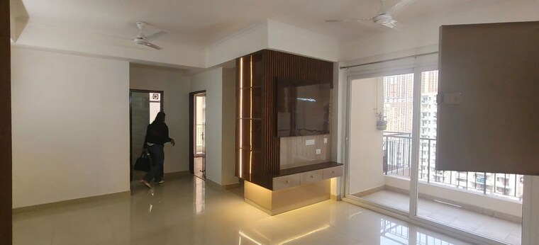 Living Room, amrapali-crystal-homes 3 Bedroom 1375 Sq.Ft. Apartment In Sector 76 Noida 10010048