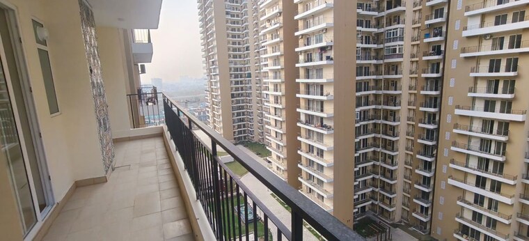 Balcony, amrapali-crystal-homes 3 Bedroom 1375 Sq.Ft. Apartment In Sector 76 Noida 10010048