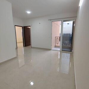 Room in 2 BHK Apartment at Signature Global Orchard Avenue, Sector 93 – for Sale