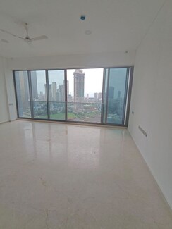 4 BHK + Pooja Room,Servant Room Apartment For Rent in Rustomjee Crown