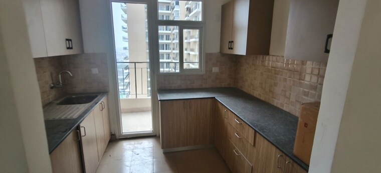Kitchen, amrapali-crystal-homes 3 Bedroom 1375 Sq.Ft. Apartment In Sector 76 Noida 10010092