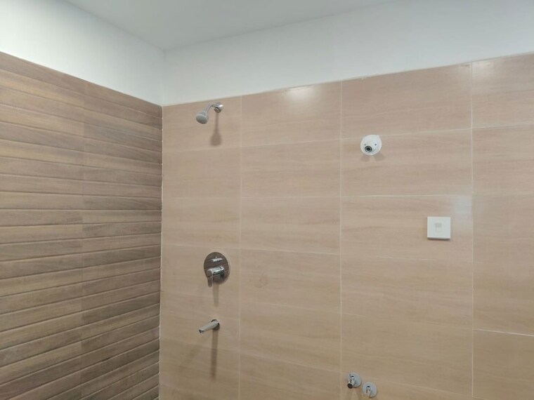 Bathroom, asian-sun-city 4 Bedroom 2050 Sq.Ft. Apartment In Kothaguda Hyderabad 10010099