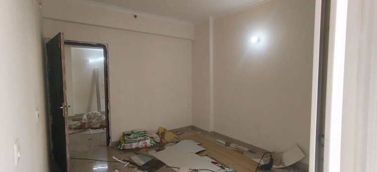 Bedroom, amrapali-crystal-homes 3 Bedroom 1375 Sq.Ft. Apartment In Sector 76 Noida 10010120