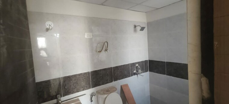 Kitchen, amrapali-crystal-homes 3 Bedroom 1375 Sq.Ft. Apartment In Sector 76 Noida 10010120