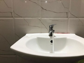 Bathroom in 3 BHK Apartment at Kumar Urban Kul Ecoloch, Mahalunge – for Rent