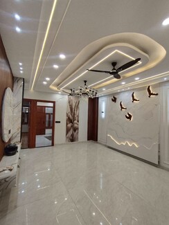 4 BHK + Extra Room Builder Floor For Sale in Uttam Nagar
