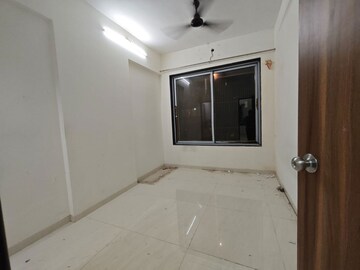 Room in 1 BHK Apartment at Metro Tulsi Elanza, Chembur – for Rent