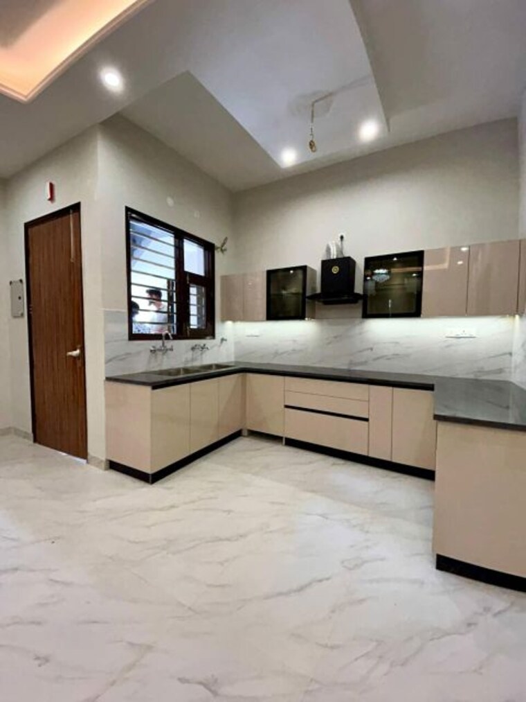 Kitchen, kharar kurali highway 3 Bedroom 138 Sq.Yd. Builder Floor In KharaR Kurali Highway Mohali 10010158