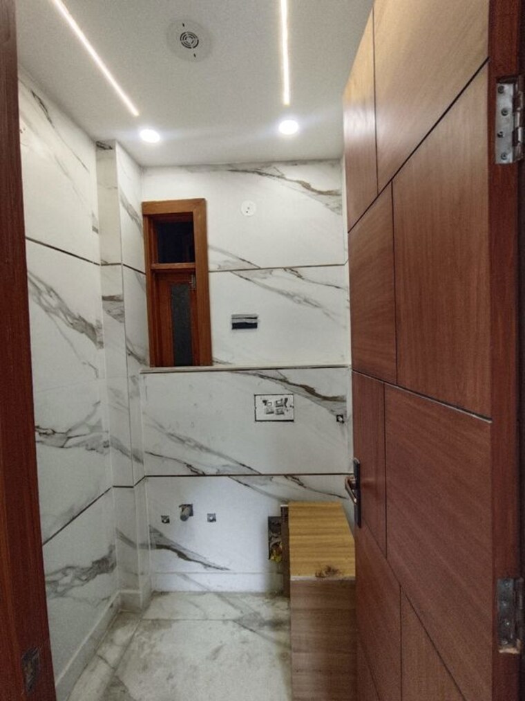 Kitchen, uttam nagar 4 Bedroom 130 Sq.Ft. Builder Floor In Uttam Nagar Delhi 10010169