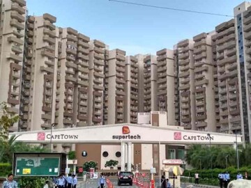 2 BHK Apartment – Exterior View View at Supertech Cape Town, Sector 74 - for Sale